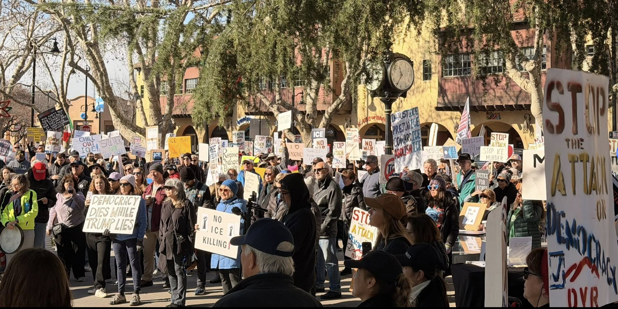 Indivisible ReSisters Contra Costa - SATURDAY PROTESTS