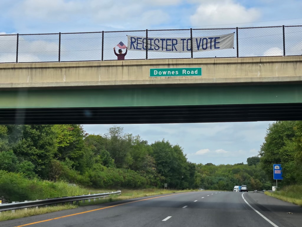 NO KINGS OVERPASS ACTION - Charles St